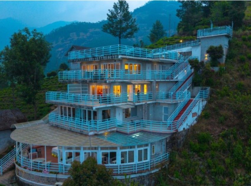 Tea Plantation View Suite